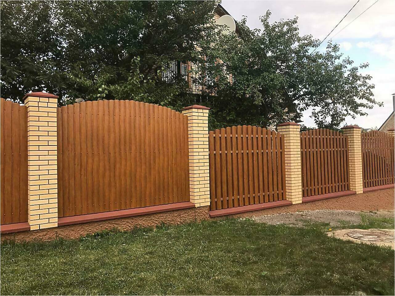 забор из штакетника 80м орех фото4 в Новороссийске