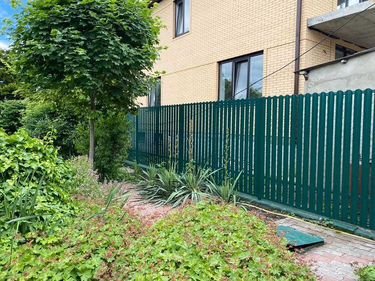 Забор из штакетника 60м Зеленый Мох фото1 в Новороссийске