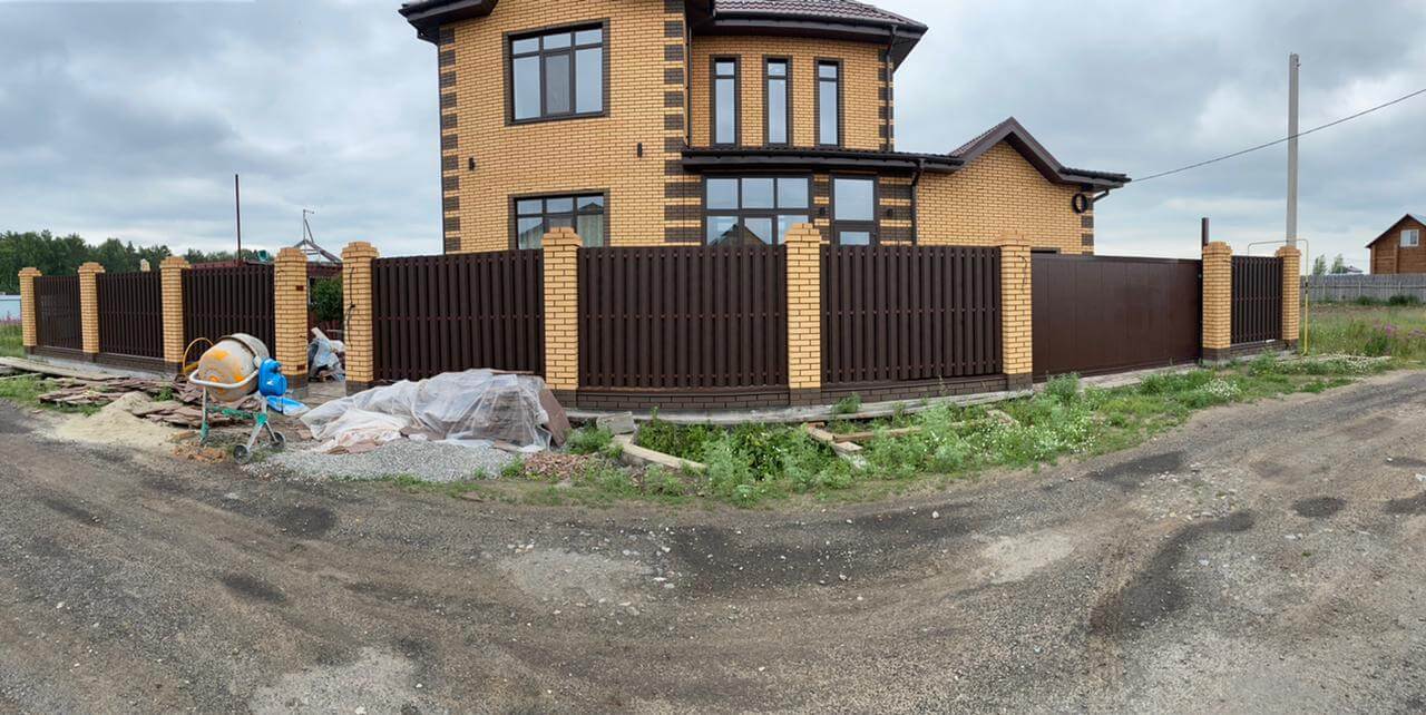 забор из штакетника Шоколад двухсторонний фото1 в Новороссийске