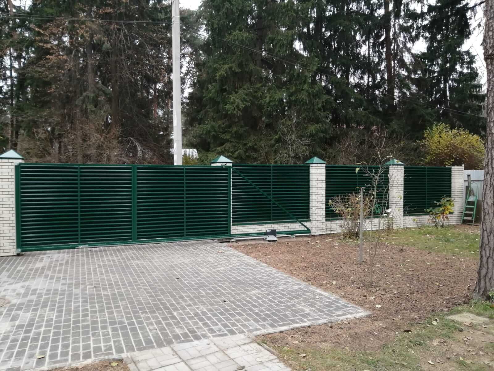 Забор-жалюзи с ламелями ЭКО-Z Зеленый Мох фото5 в Новороссийске