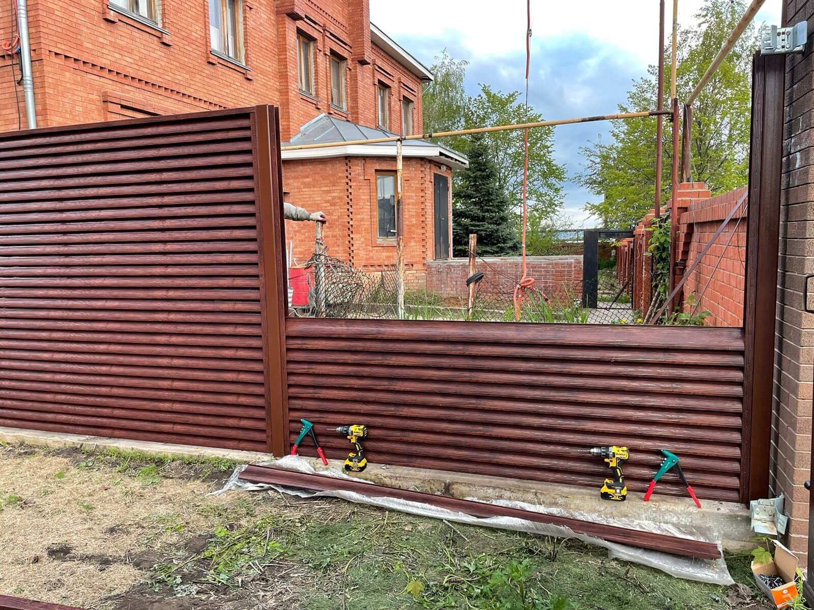 Забор-жалюзи SteelArt Античный дуб 2-х сторонний фото6 в Новороссийске
