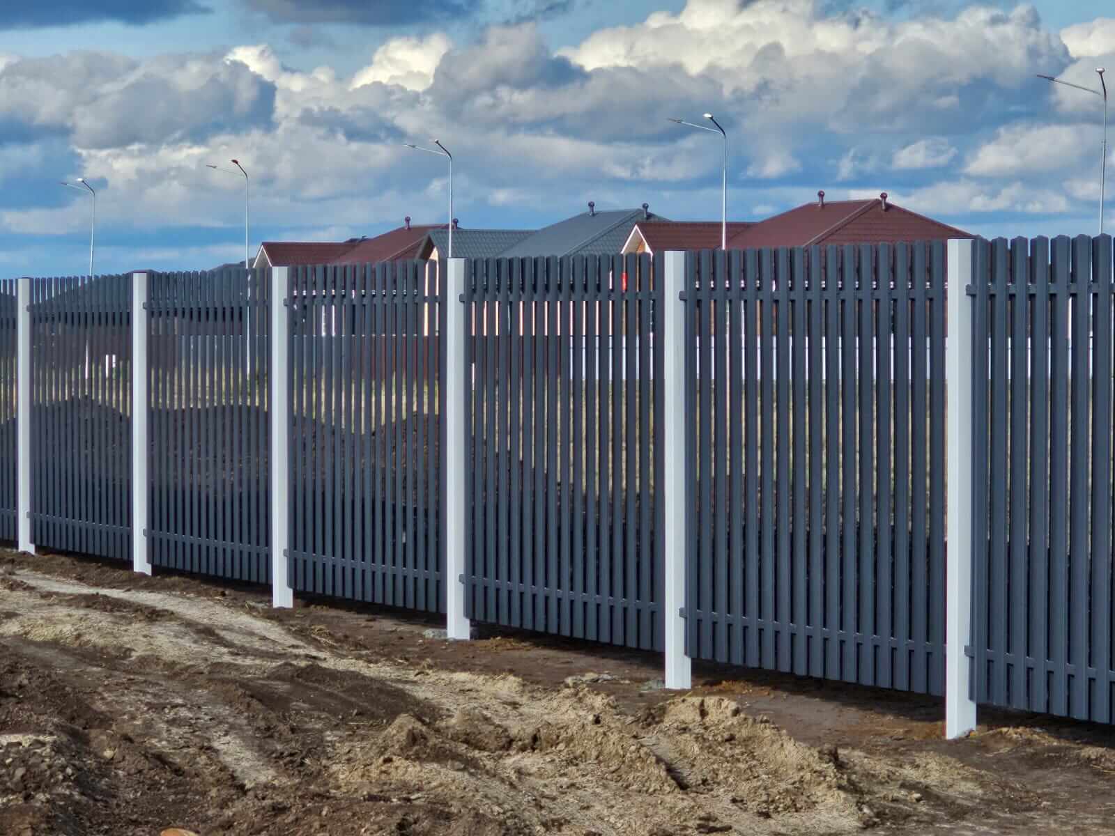 Забор из евроштакетника 234м RAL7024/7024 Серый Графит двусторонний в Новороссийске
