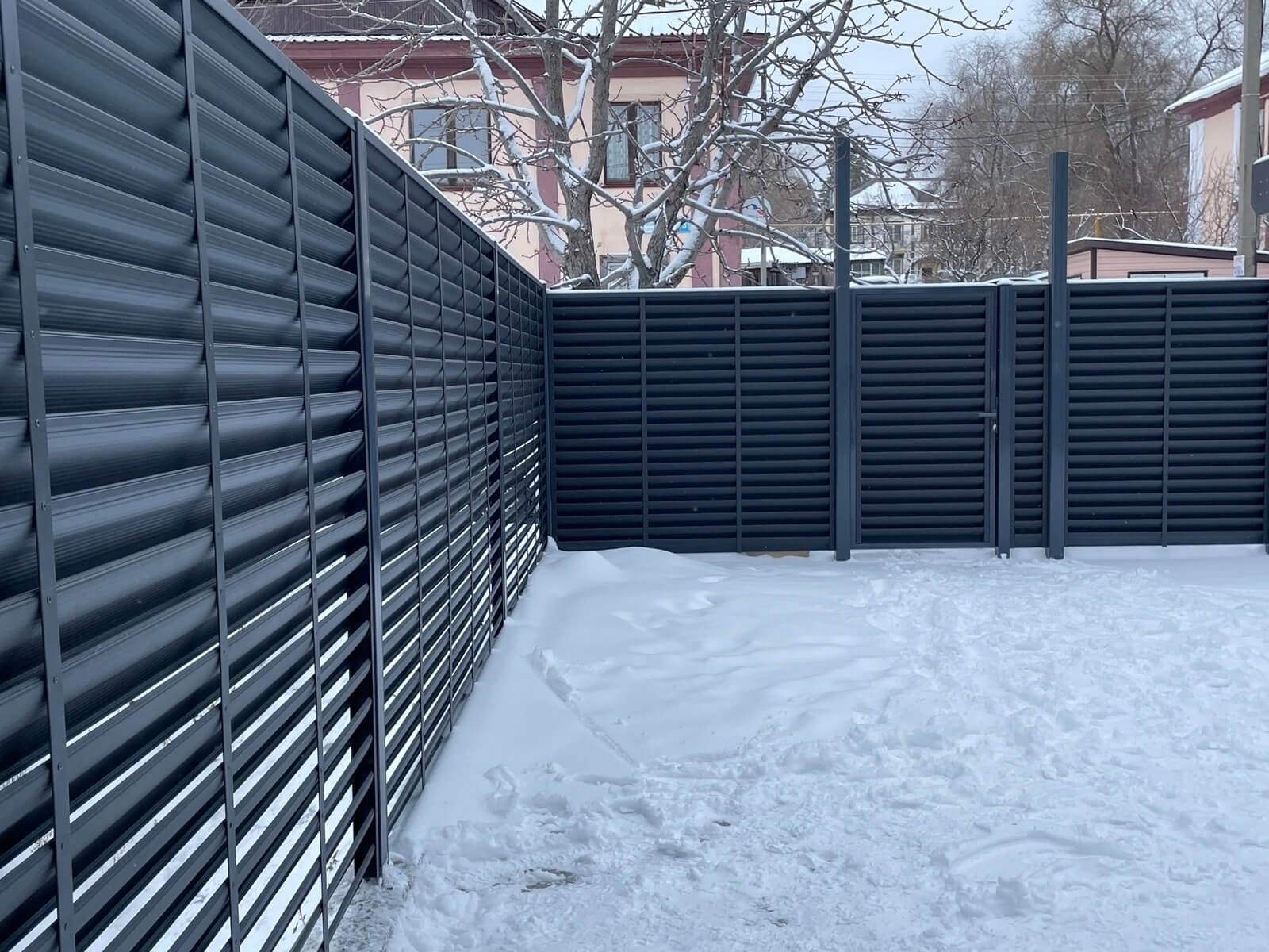 Забор-жалюзи 53м RAL7024/7024 Серый Графит двусторонний МАТТЕ фото 3 в Новороссийске