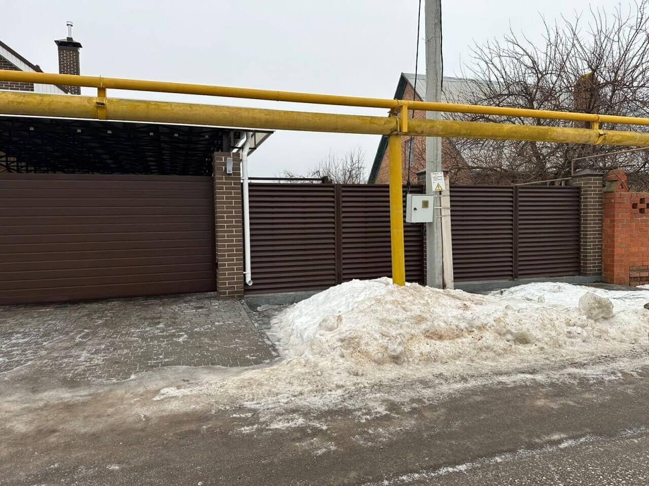 Забор-жалюзи из ламелей еврожалюзи 47м Мореный Дуб Printech фото 1 в Новороссийске