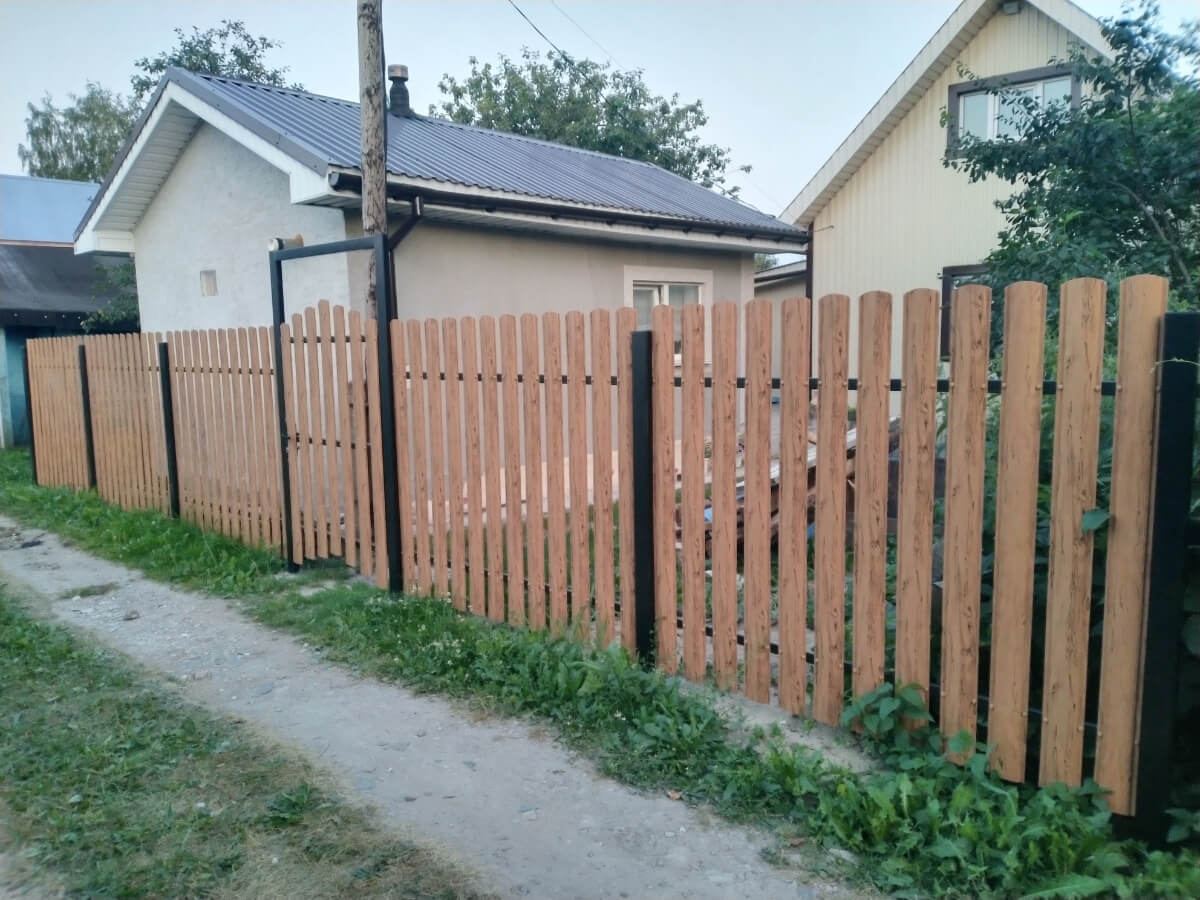 Забор из евроштакетника 14м Кипарис 2xPrintech двусторонний в Новороссийске