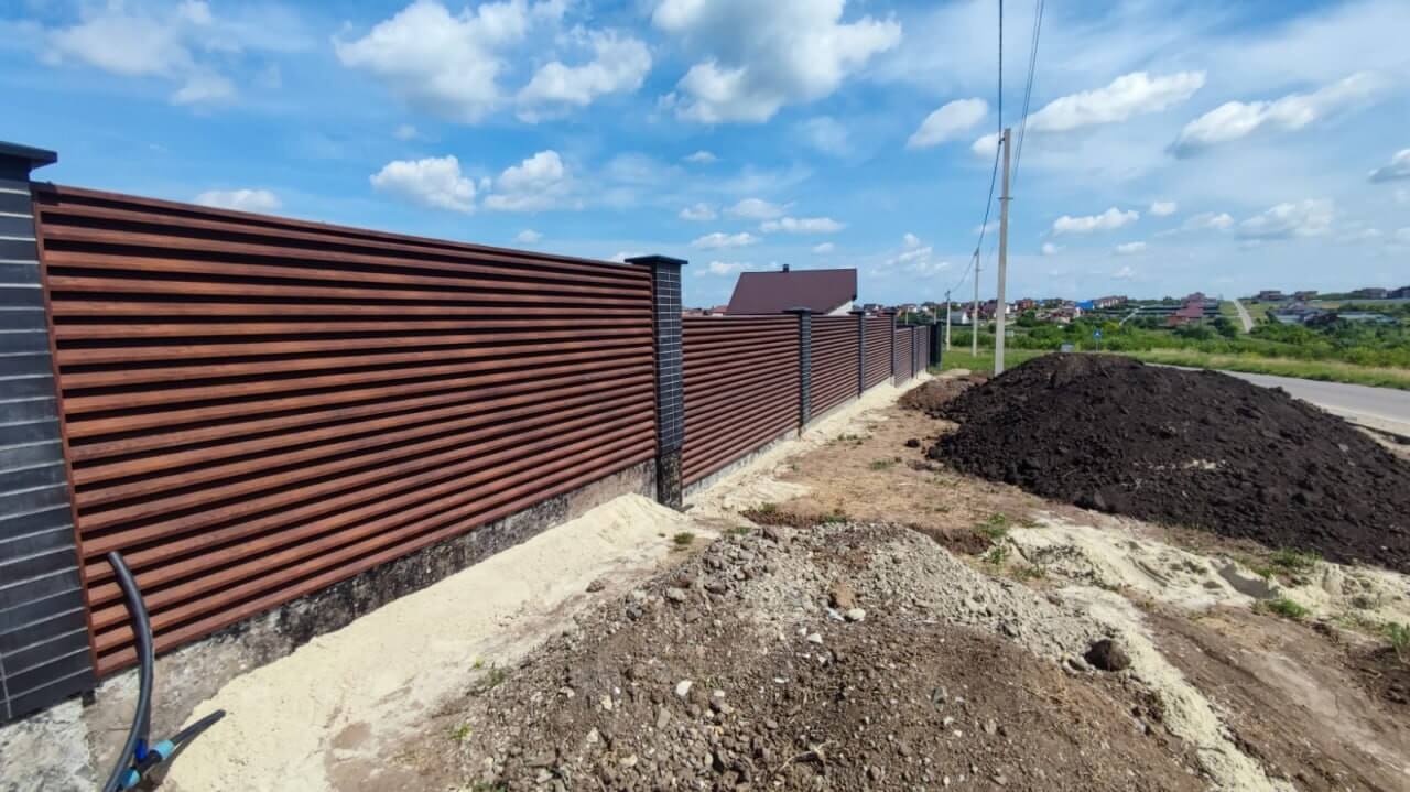 Забор-жалюзи из ламелей 54м ЭКО-Z Античный Дуб (SteelArt) фото 1 в Новороссийске