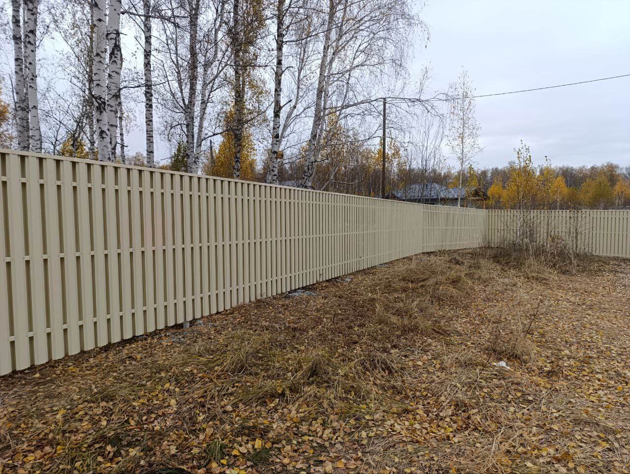 Забор из евроштакетника 140м RAL1015/1015 Слоновая Кость двусторонний фото 1 в Новороссийске