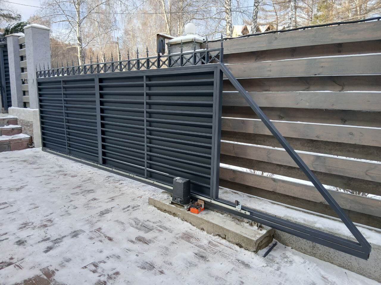 Входная группа из ламелей Хай-Тек RAL7024/7024 Серый Графит двусторонний МАТТЕ фото 23 в Новороссийске